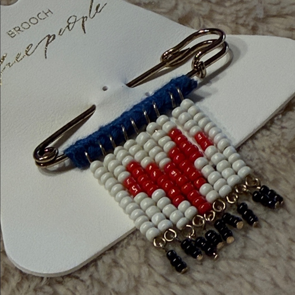 FREE PEOPLE "Bead Baby" Brooch Pin - Picture 2 of 6